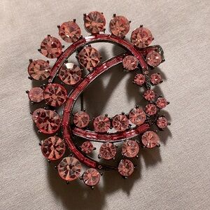 Vintage Express Brooch - mint condition!!! So rare to find